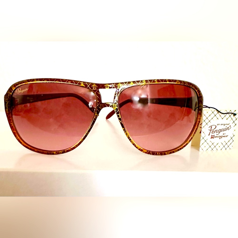 Rare Vintage Brand New Original Penguin Logo “St. Germain” Red Sunglasses Unisex